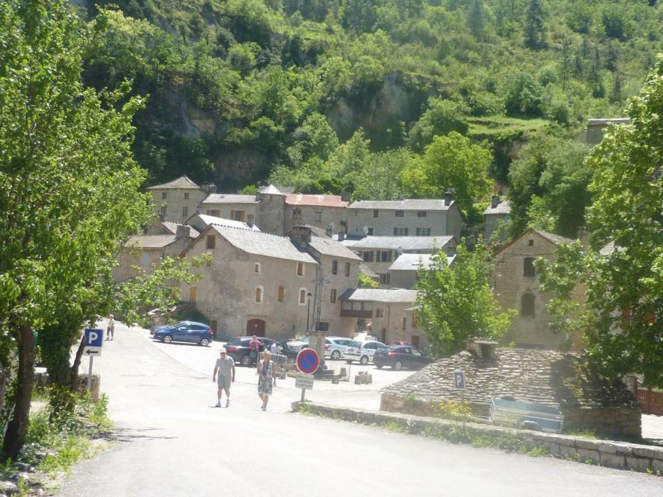 La Petite Maison D'Arnal Sainte-Enimie Exterior photo